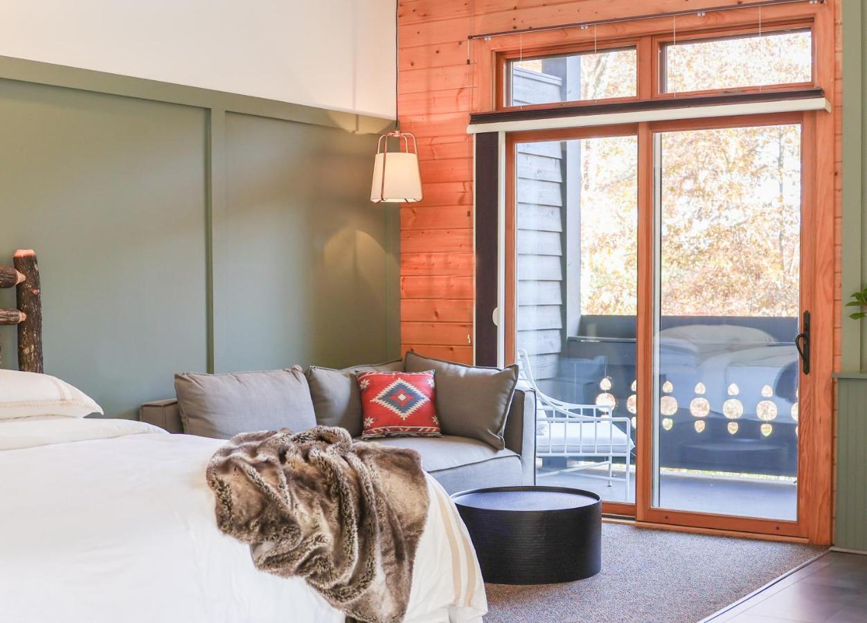 Outland Chalet & Suites Great Smoky Mountains Whittier Luaran gambar